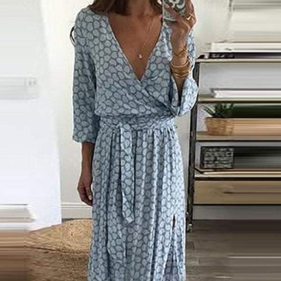 Dresses & Skirts - V-Neck Blue Design Maxi Dress